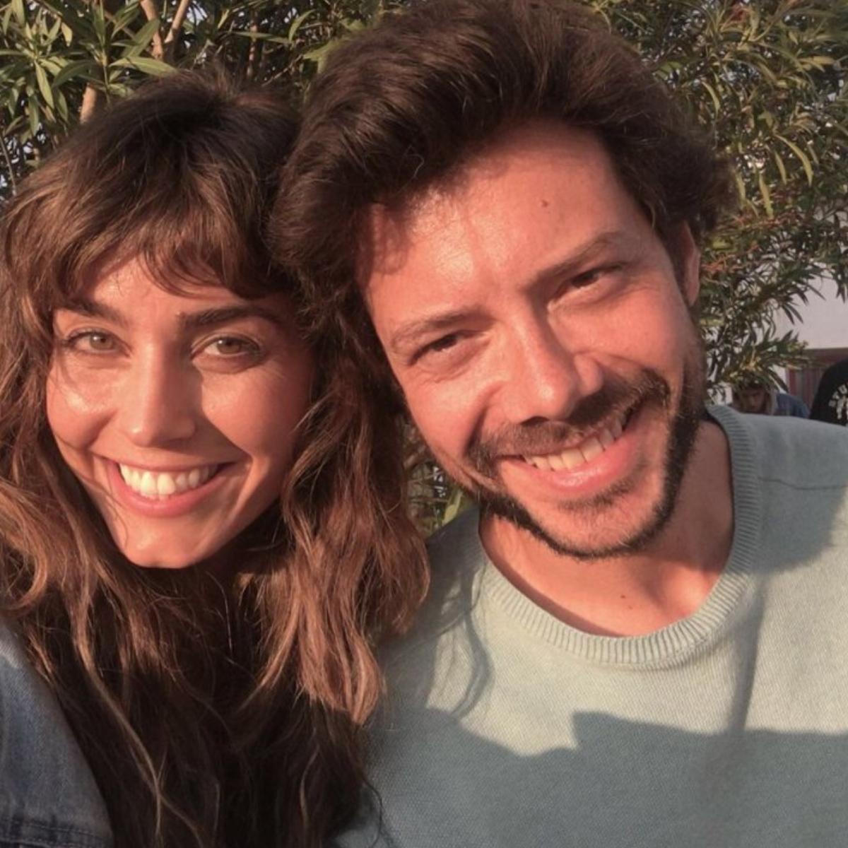 Money Heist actor Alvaro Morte and wife Blanca Clemente take a selfie.