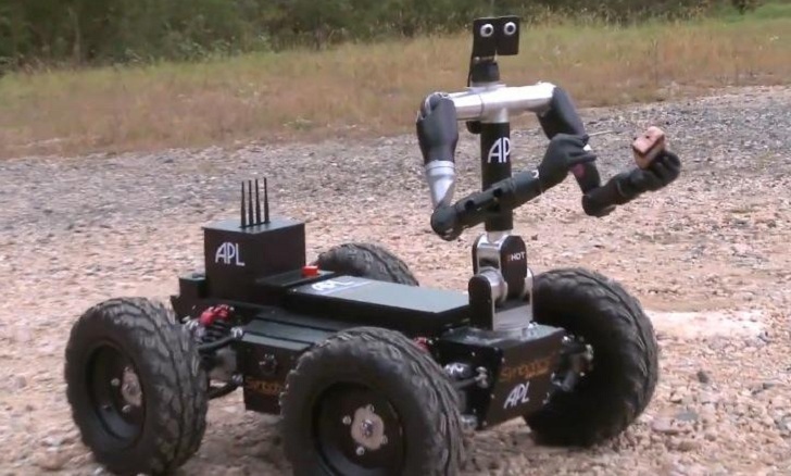 Bomb Disposal Robot